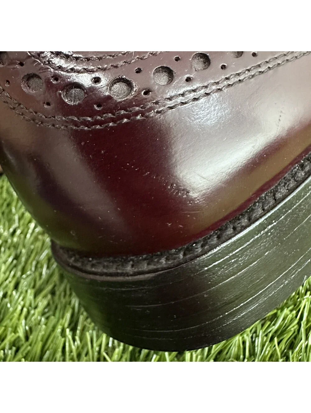 Allen Edmonds Strand Burgundy Calfskin Leather Cap Toe Sz 10.5D VIEW ALL PHOTOS